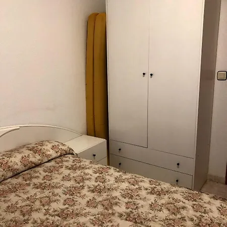 Belen Monteagudo 18 *